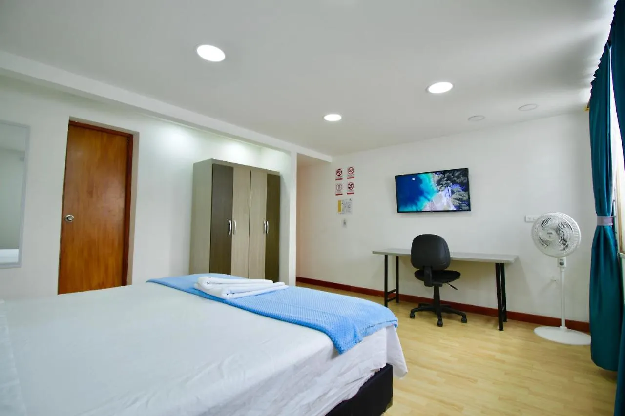 Poblado Park Guest House Medellín Hotel