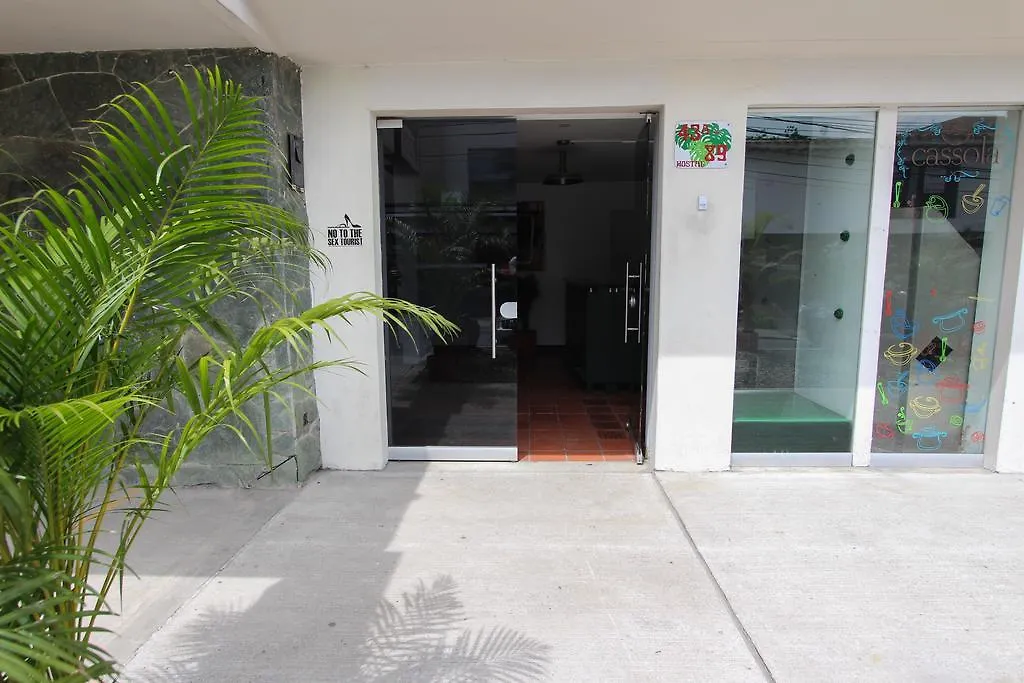 호텔 Poblado Park Guest House 메딜린