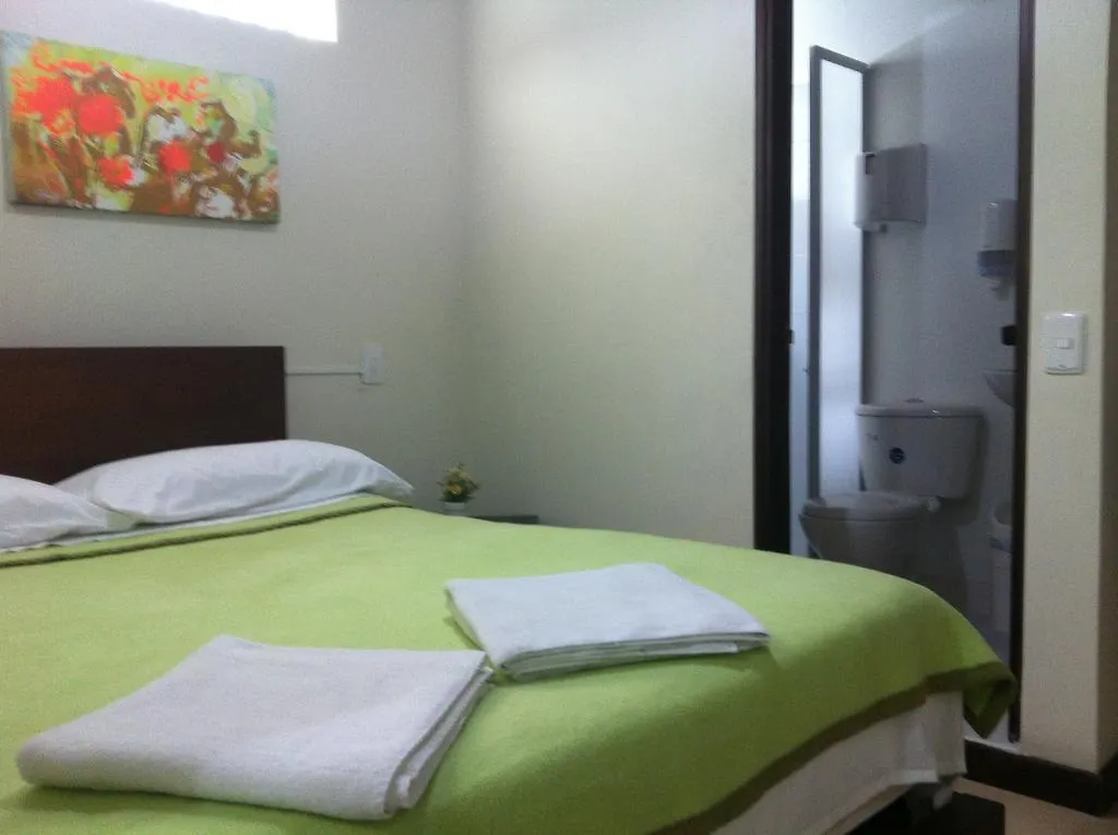 Poblado Park Guest House 3*, Medellin