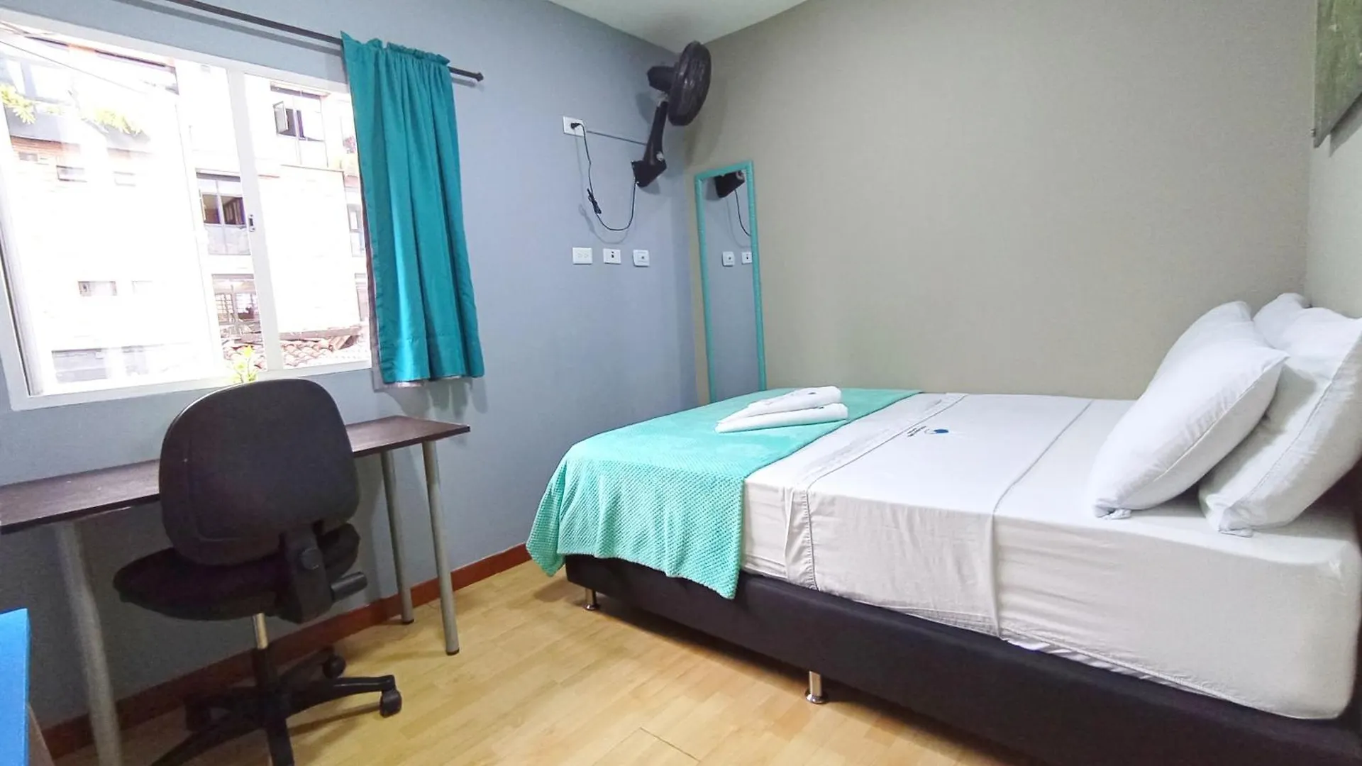 Poblado Park Guest House Hotel